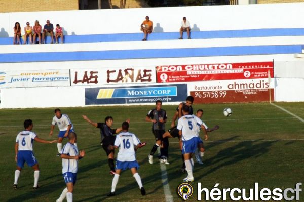 F.C. Torrevieja 0 - 2 Hércules C.F.